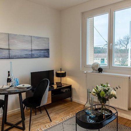 Dify Industriel - Parilly Lägenhet Vénissieux Exteriör bild